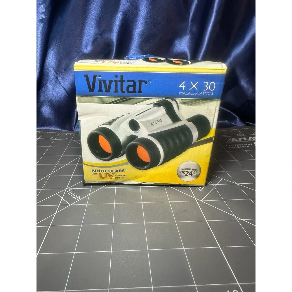 VIVITAR 4X30 Magnification Binoculars w/ UV Coated Optics & Box, Case, Manual
